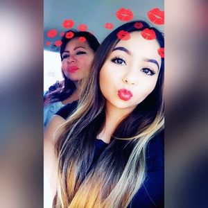 Meet your Posher, Alejandra